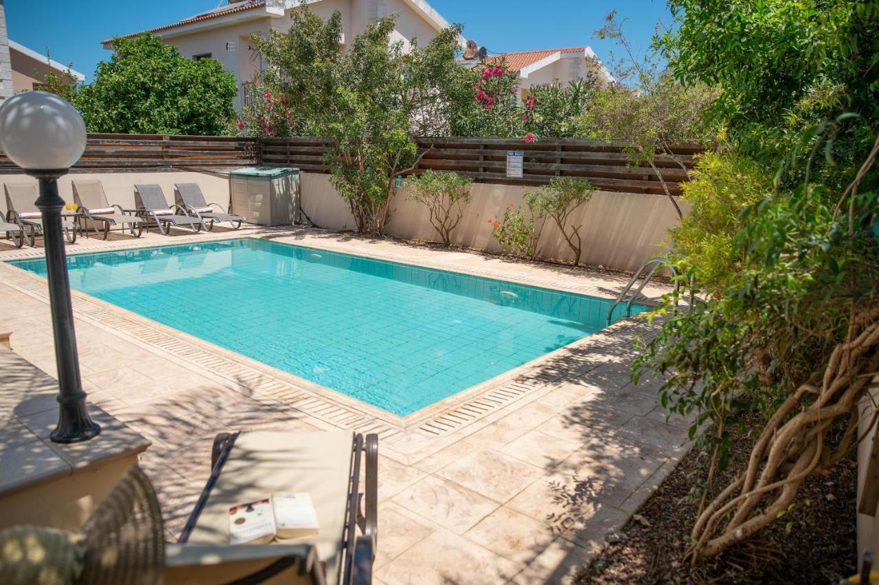 Konnos Villa Ekaterina Протарас Экстерьер фото
