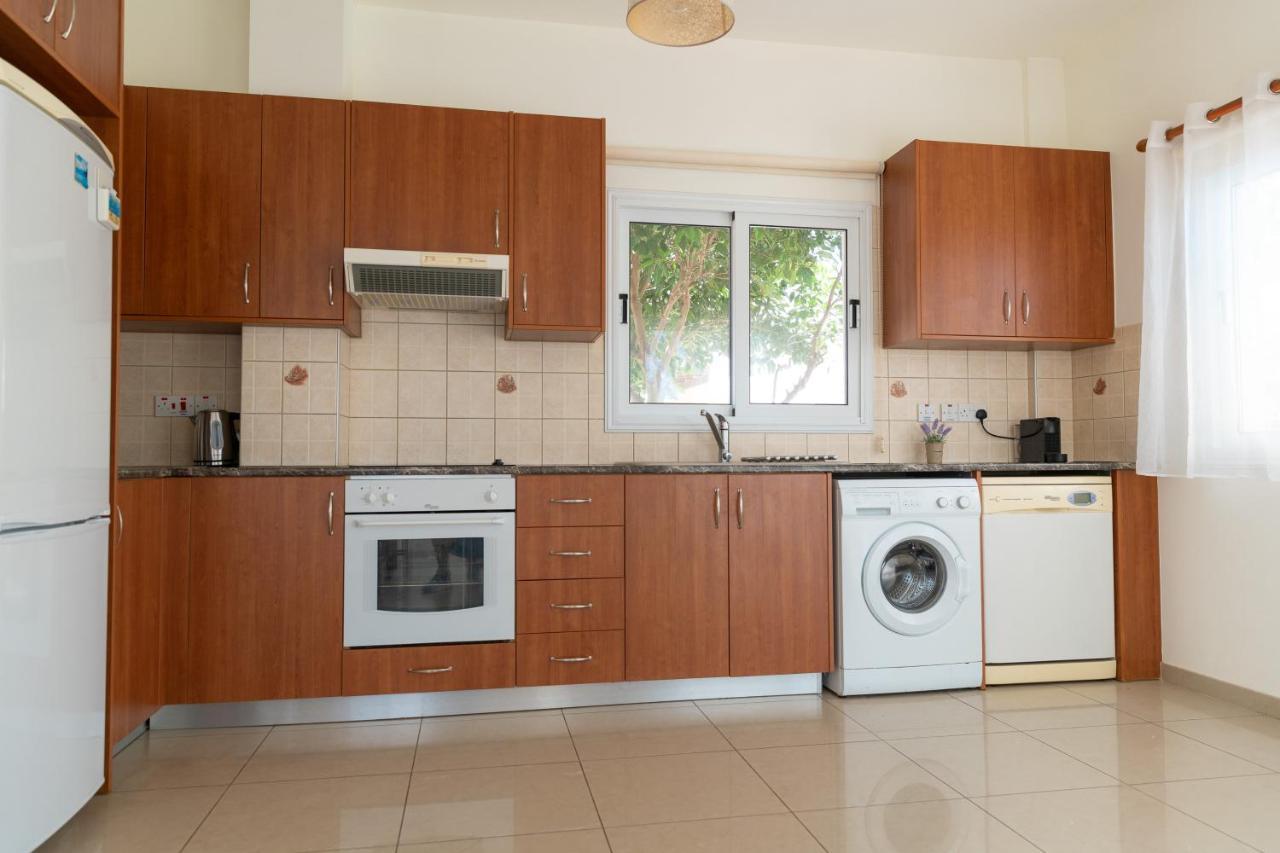 Konnos Villa Ekaterina Протарас Экстерьер фото