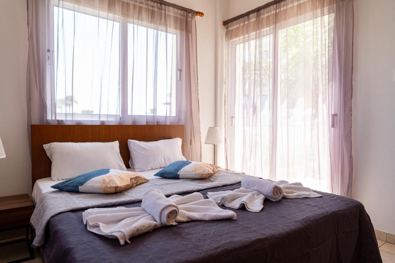 Konnos Villa Ekaterina Протарас Экстерьер фото
