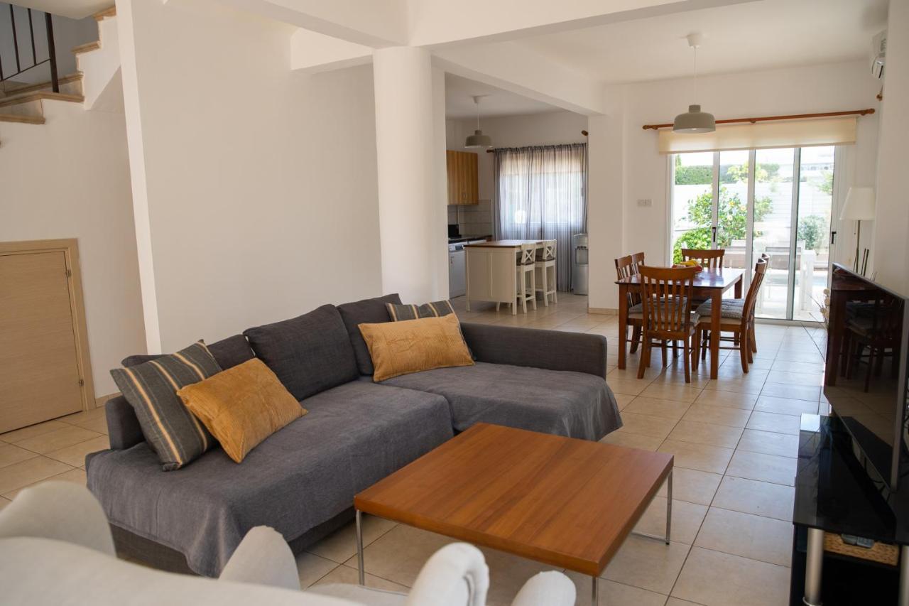 Konnos Villa Ekaterina Протарас Экстерьер фото