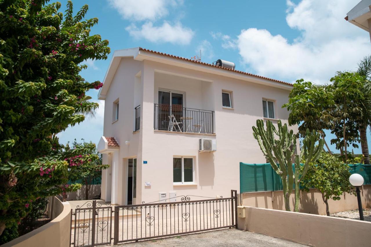 Konnos Villa Ekaterina Протарас Экстерьер фото