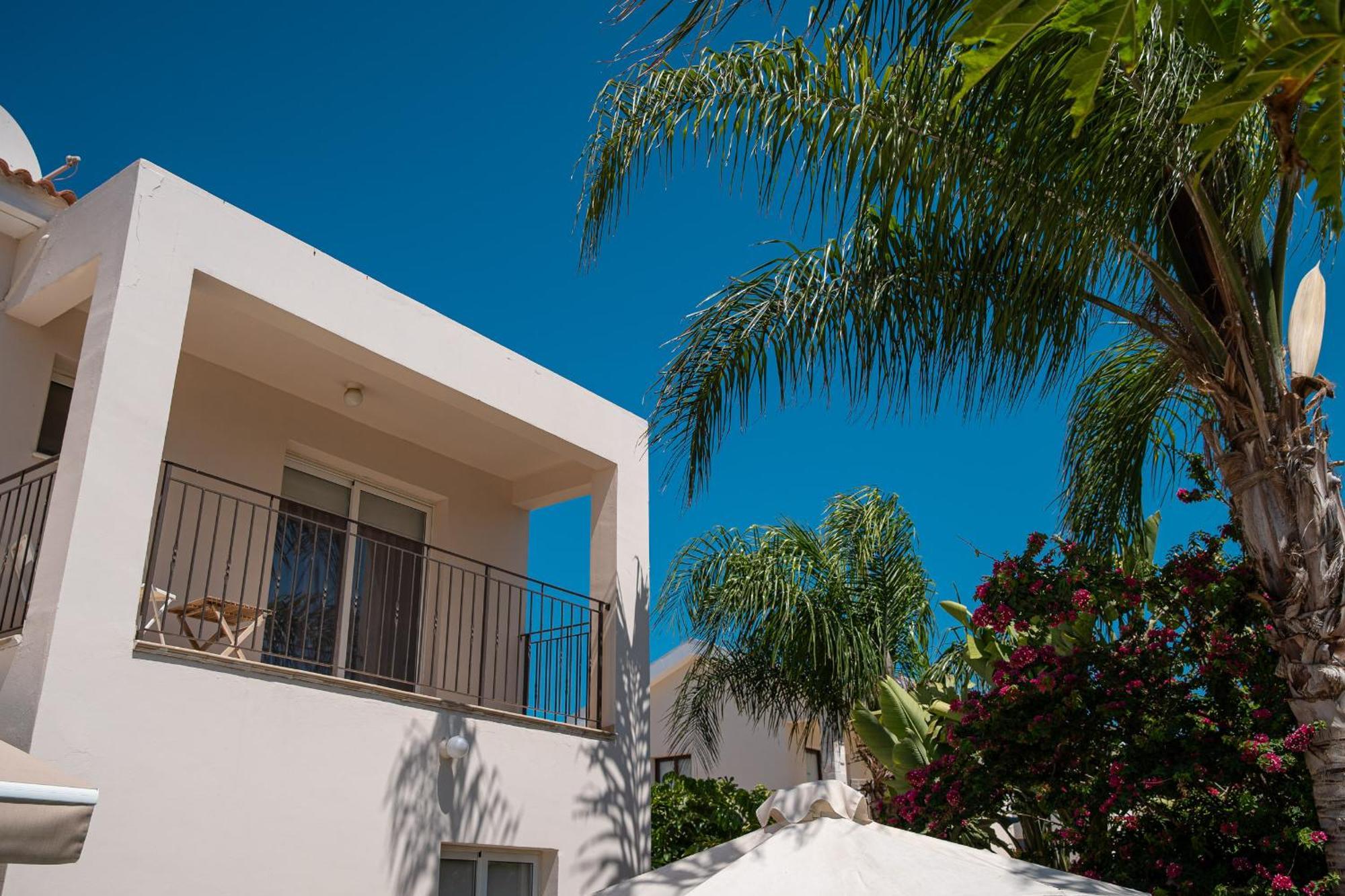 Konnos Villa Ekaterina Протарас Экстерьер фото