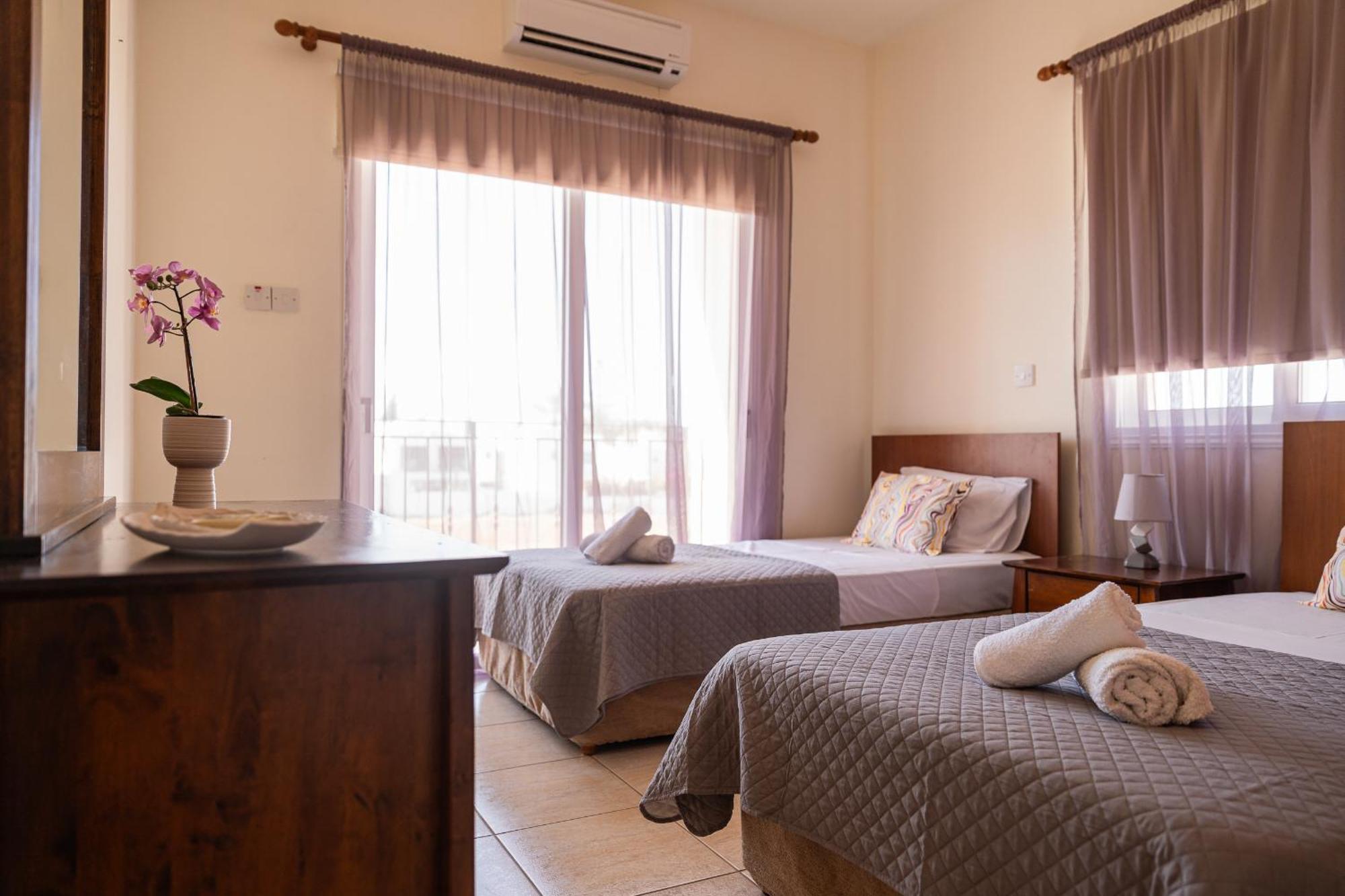 Konnos Villa Ekaterina Протарас Экстерьер фото