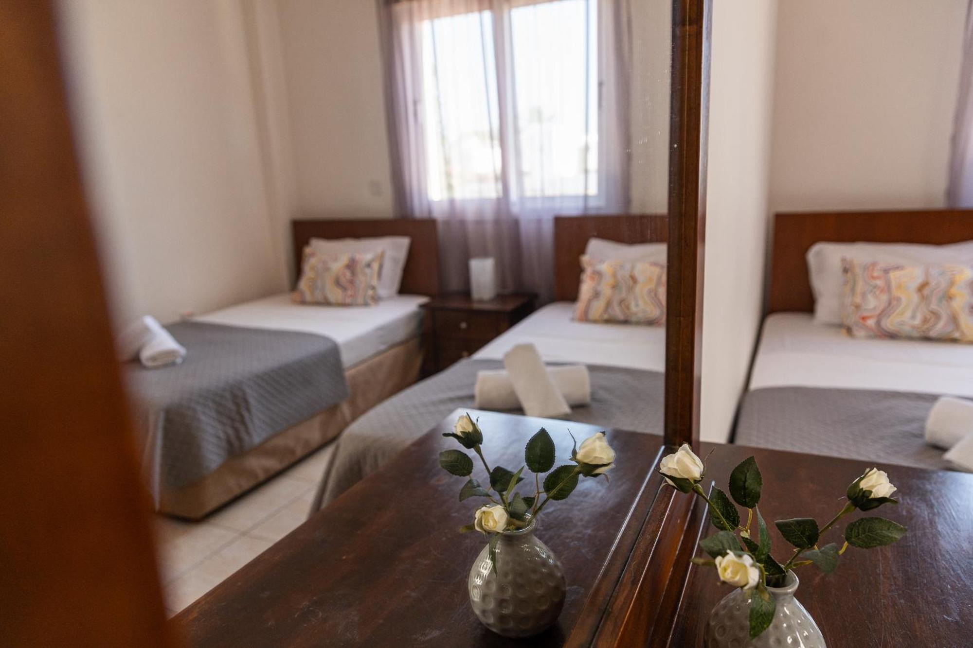 Konnos Villa Ekaterina Протарас Экстерьер фото